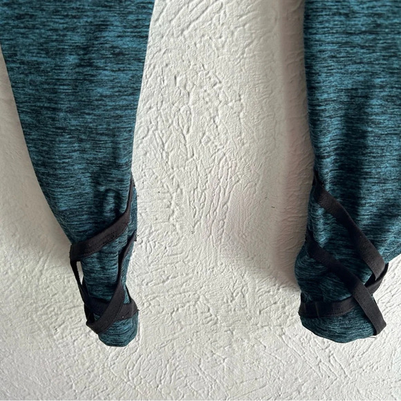 Beyond Yoga Overture Strappy Ballet Midi Legging Spacedye Green Sz Small - Picture 6 of 7